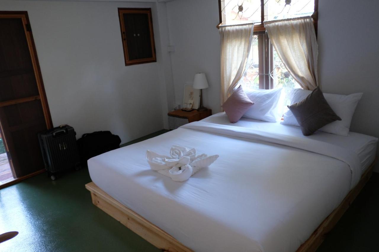 Paiyannoi Guesthome チエンマイ エクステリア 写真